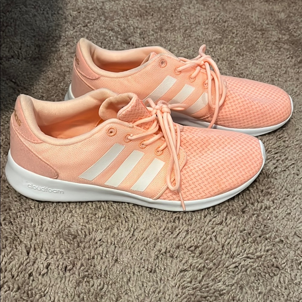 Adidas peach cloudfoam